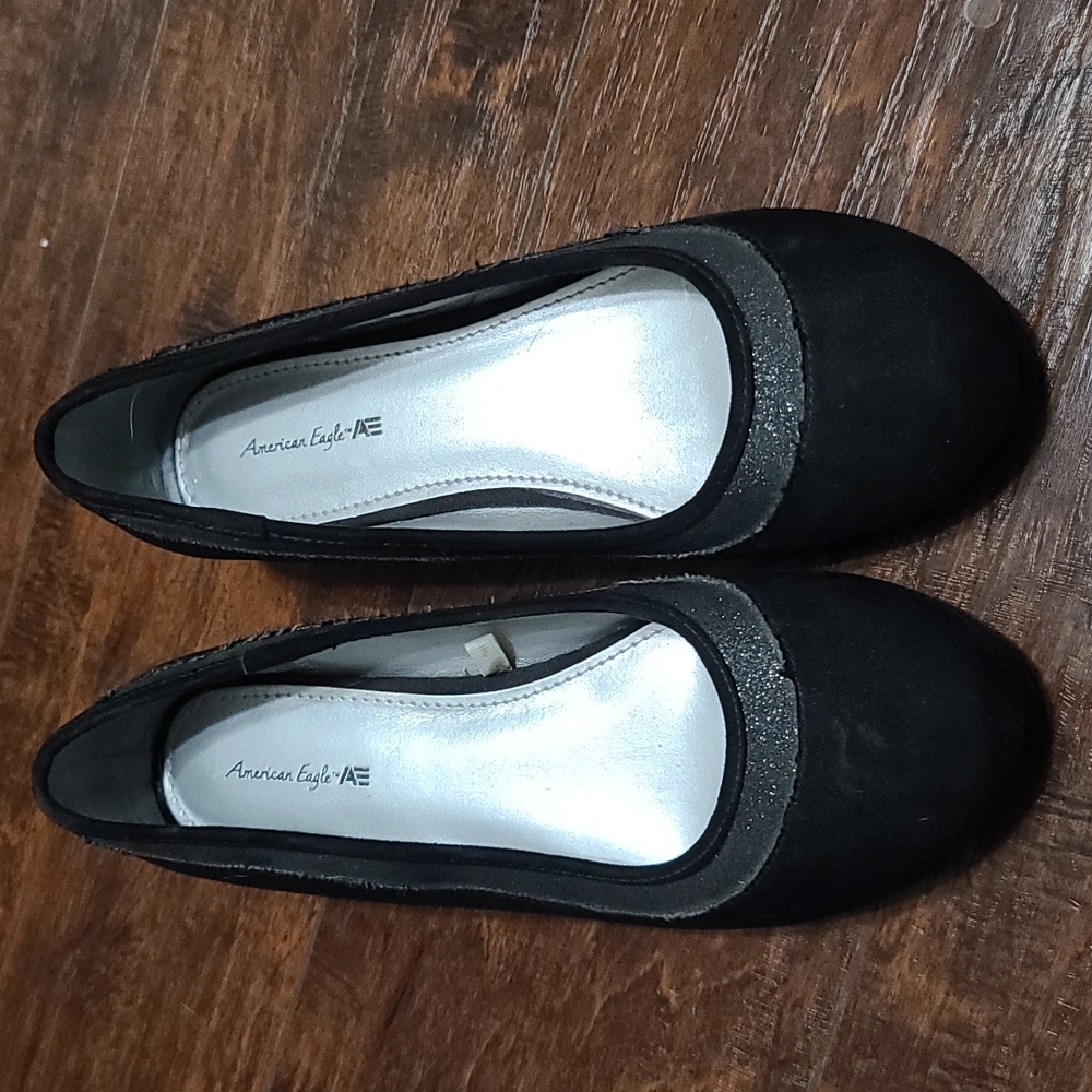 American eagle small wedge shoes
